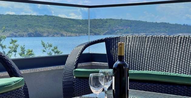 Apartment Punta Silo A9 – Pool and Sea View