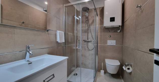 Studio Apartment Punta Silo A4 – Pool and Sea View