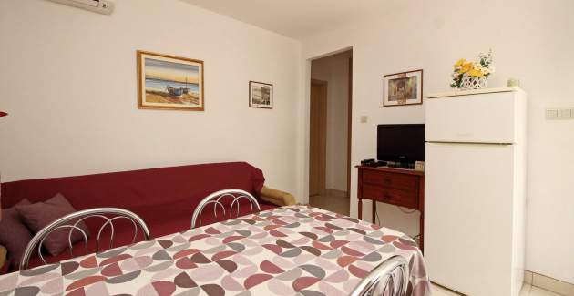 Apartman Radosna 2 – 300 m od mora