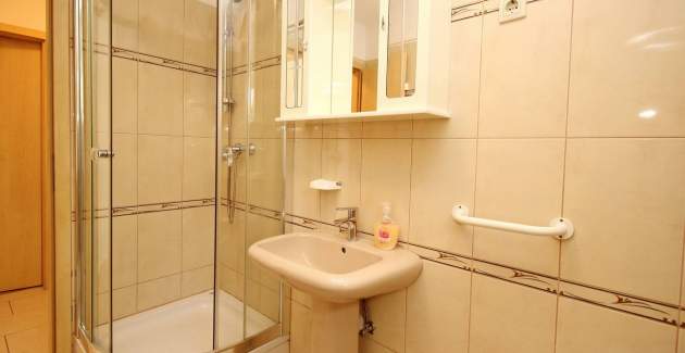 Apartman Radosna 2 – 300 m od mora