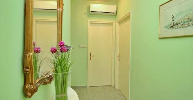 Apartman Radosna 3 – 300 m od mora