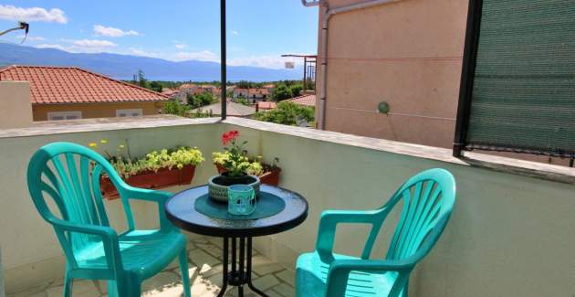 Studio Apartment Renata with Balcony