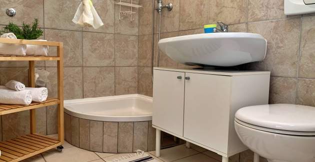 Apartment Savic A2 – 90 m from the Beach