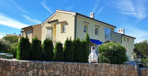 Studio Apartment Savic – 90 m from the Beach