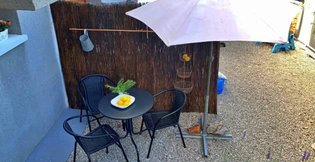 Studio Apartment Savic – 90 m from the Beach