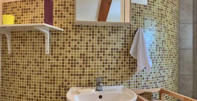 Apartment Savic M – 90 m from the Beach with Sea ​​View