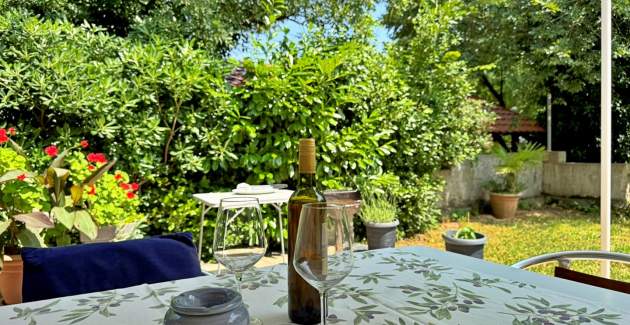 Apartment Srdoc – Terrace, Ground Floor