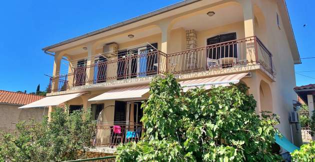 Apartman Šantić M – pogled more