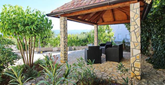 Top Apartment 1 – Pet- and Wheelchair-Friendly