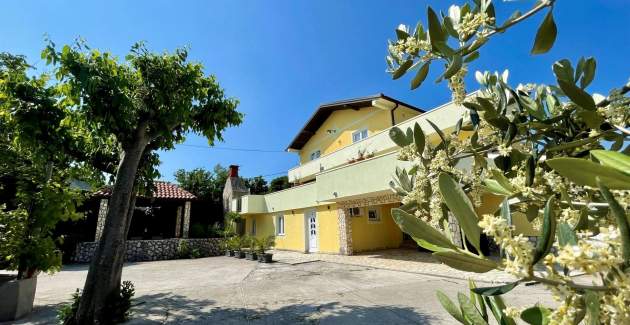 Top Apartment 3 – with Panoramic Sea View