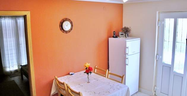 Apartment Nidisa A2 – 90 m from Sea