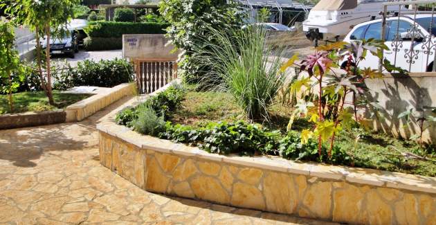 Apartment Nidisa A2 – 90 m from Sea