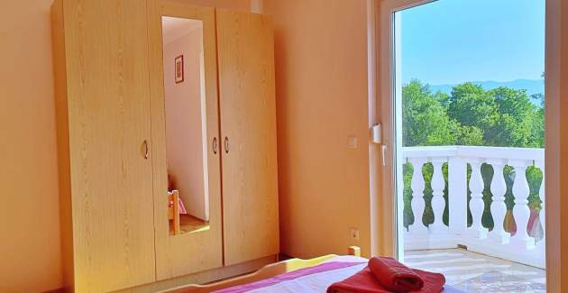 Apartment Vodopija D – near Mud Beach