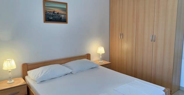 Apartman Volarić A8 – pogled more, 160 m od mora