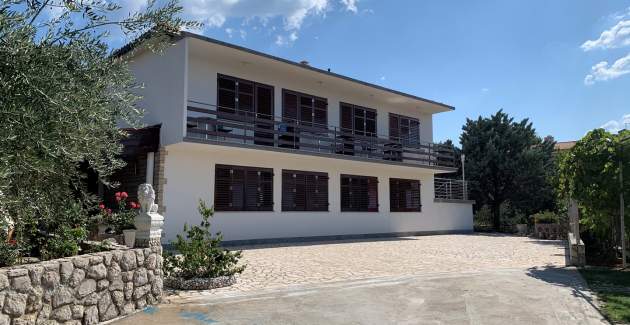 Apartman Volarić A8 – pogled more, 160 m od mora