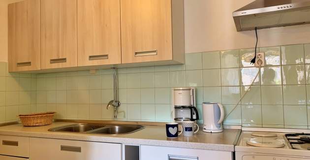 Apartman Volarić A8 – pogled more, 160 m od mora