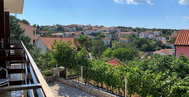 Apartman Volarić A8 – pogled more, 160 m od mora