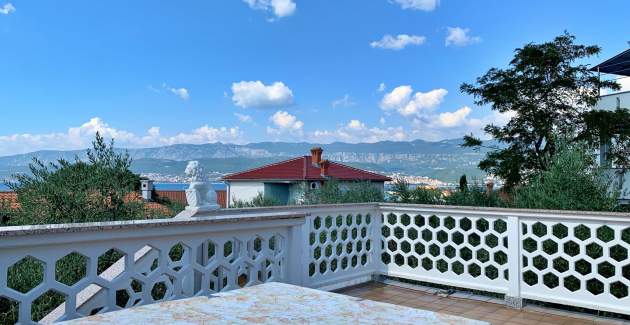 Apartman Volarić A8 – pogled more, 160 m od mora