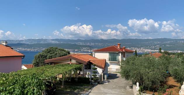 Apartman Volarić A8 – pogled more, 160 m od mora