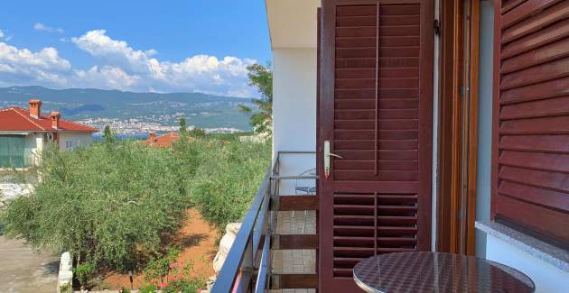 Apartman Volarić A8 – pogled more, 160 m od mora