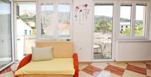 Apartment Dorcic AQ 2 - central Location, close to the Beach