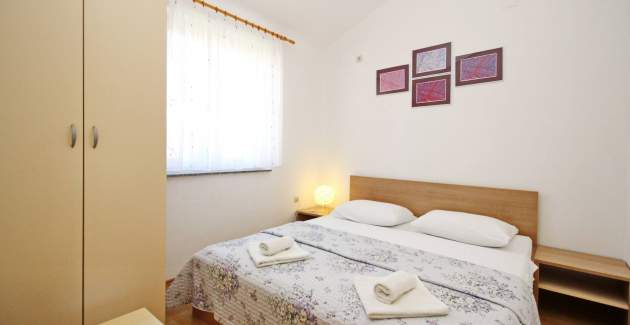 Apartman Bebek – s balkonom i parkingom