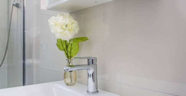 Modern Apartment Berisha 1 No.3 - with Balcony