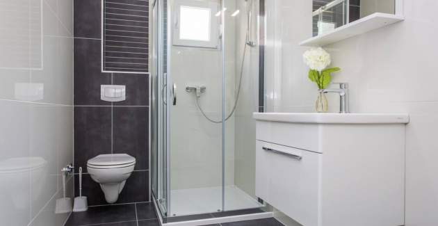 Modern Apartment Berisha 1 No.3 - with Balcony