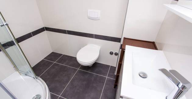 Modern Apartment Berisha 1 No.5 - with Balcony