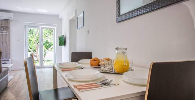 Apartman Berisha 2 br.4 - s terasom