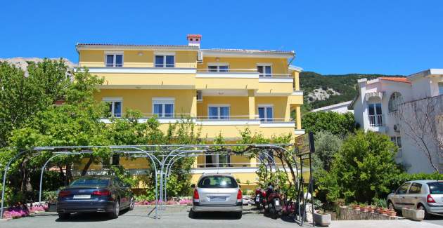 Charming Apartment Brnic No. 4 - with spacious Balcony 