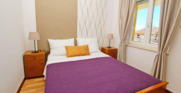 Charming Apartment Brnic No.7 - with Balcony and Sea View