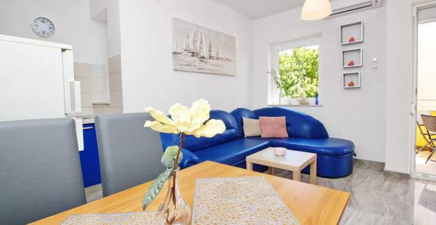 Charming Apartment Brnic No.5 - with Balcony