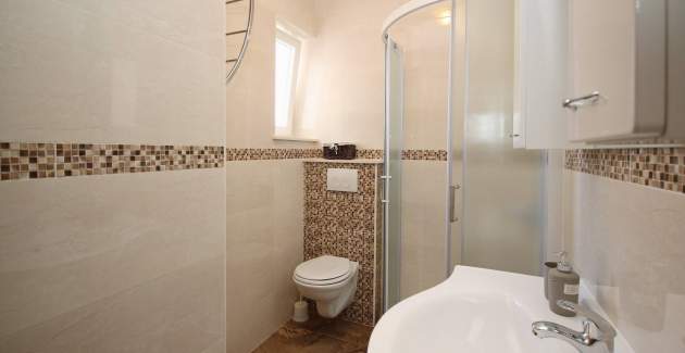 Charming Apartment Brnic No.5 - with Balcony