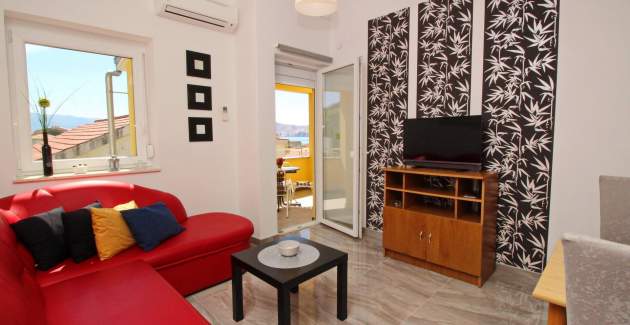 Charming Apartment Brnic No.8 - with Balcony 