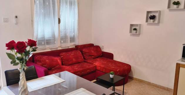 Apartment Bugi PRIZ - on the Ground Floor, with Terrace