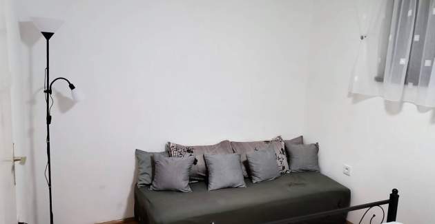 Apartment Bugi PRIZ - on the Ground Floor, with Terrace