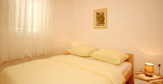 Apartman Vasilic – s terasom, 300 m od plaže