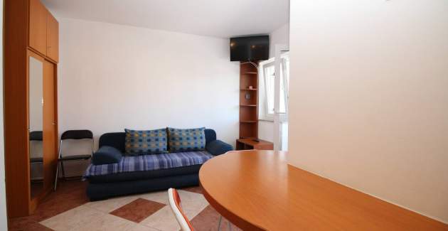 Apartment Djikic – mit Balkon und Parkplatz