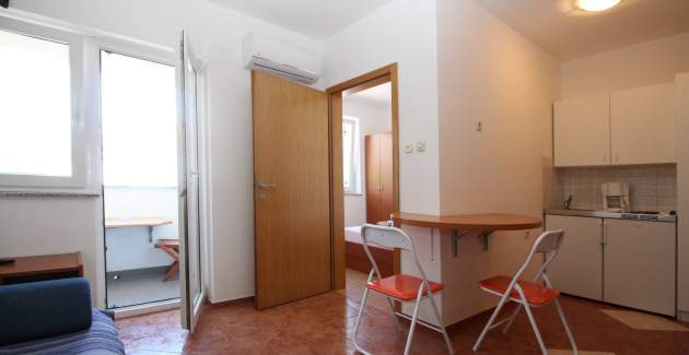 Apartment Djikic – mit Balkon und Parkplatz