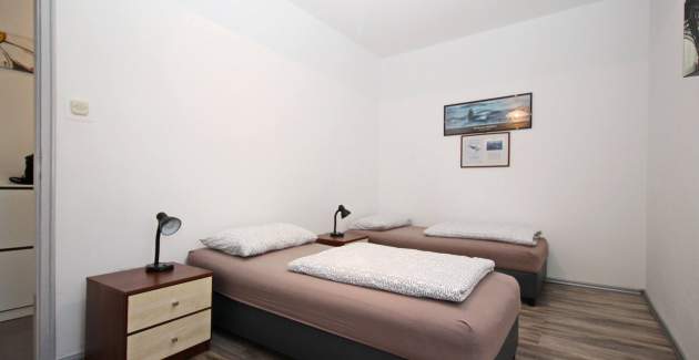 Apartment Mihaela - 350m from the Beach