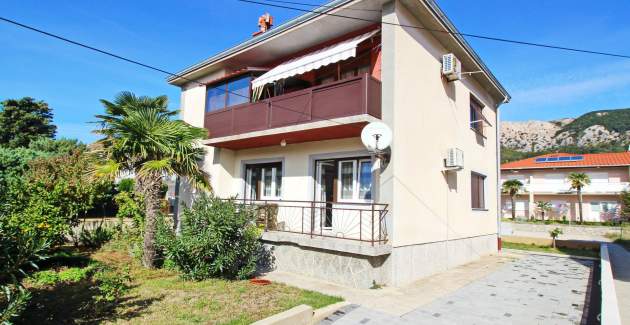 Apartment Mihaela - 350m from the Beach