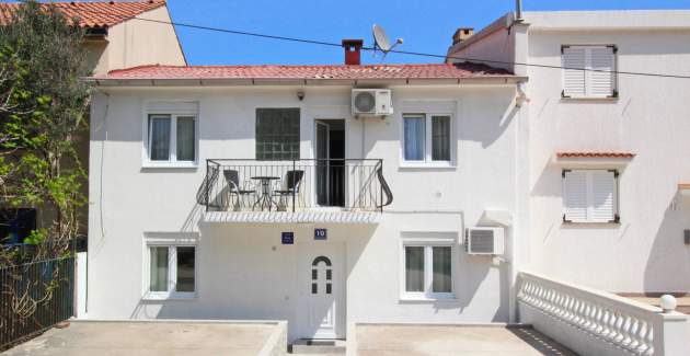 Appartamento Fantov No.1 – con Terrazza, a 250 m dalla Spiaggia