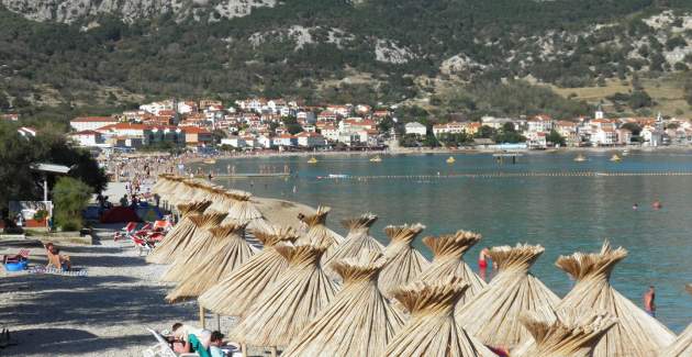 Apartman Gorica 1 br.5 – s Bazenom, 200 m od Plaže