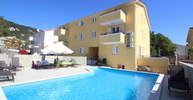 Apartment Gorica 2 Nr.9 – mit Balkon und Pool
