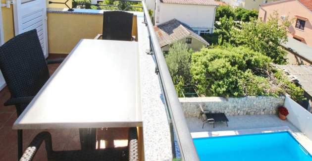 Apartment Gorica 2 No.7 - with Balcony and Pool