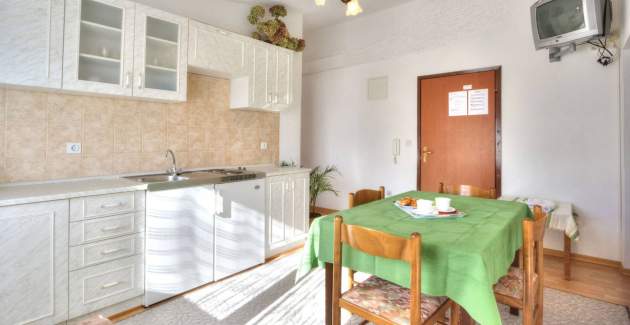 Apartman Grozdana br.3 – s balkonom