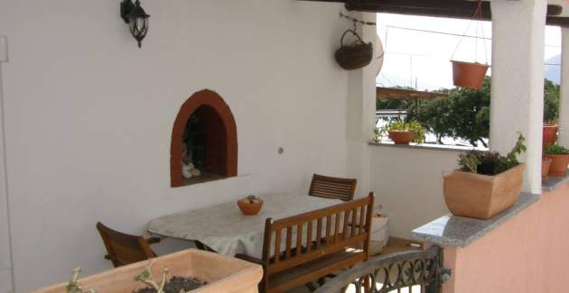 Apartment Haramina - in Harbor and Pedestrian Area