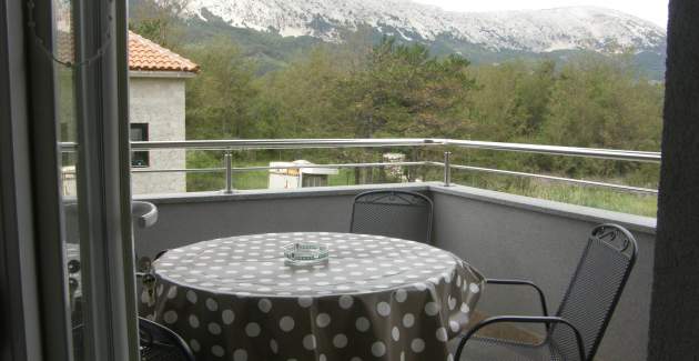 Apartment Hrabric A2 - with Balcony and Parking