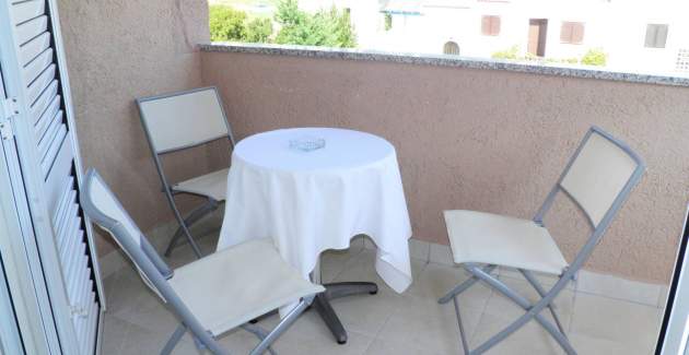 Standard-Apartment Klaric Prvić – 200 m vom Strand entfernt, mit Balkon